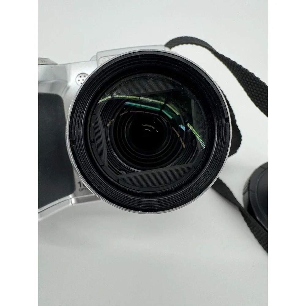 Olympus SP-510 UZ 10X Zoom 7.1MP Digital Camera Silver With Box Tested & Working
